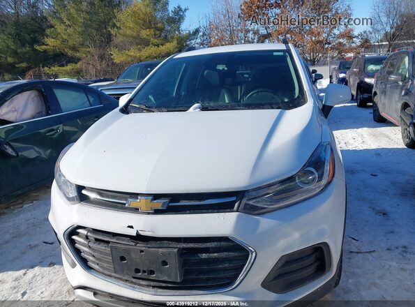 KL7CJPSBXMB331225 2021 CHEVROLET TRAX White Вид щитка приладів