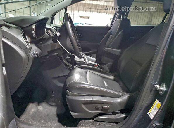 KL7CJPSM2NB508451 2022 CHEVROLET TRAX Blue Widok wnętrza z przodu