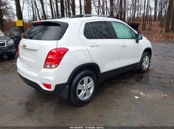 KL7CJPSM5NB533120 2022 CHEVROLET TRAX Белый Задняя правая четверть
