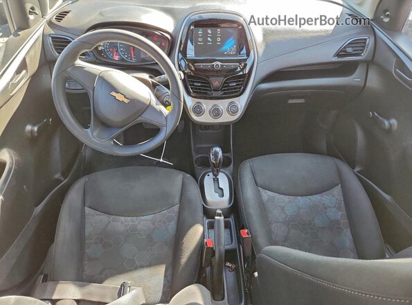 KL8CB6SA4HC759303 2017 CHEVROLET SPARK Фиолетовый Вид панели приборов