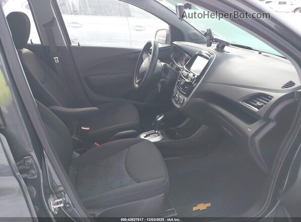 KL8CB6SA4HC760497 2017 CHEVROLET SPARK Black Widok wnętrza z przodu