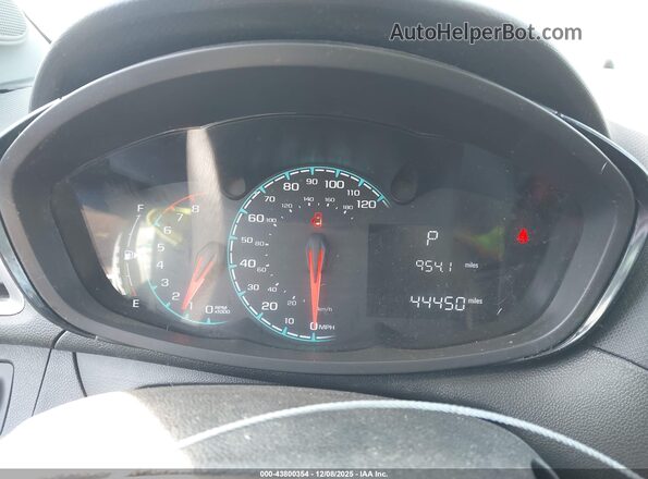 KL8CB6SA9NC024733 2022 CHEVROLET SPARK Silver Հետևի նստատեղերի տեսք