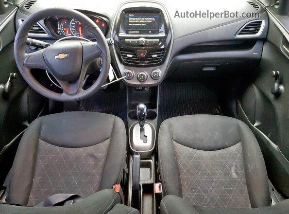 KL8CB6SAXLC428881 2020 CHEVROLET SPARK Two Tone Вид панелі приладів
