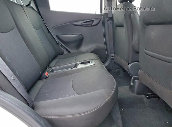 KL8CD6SA2LC446804 2020 CHEVROLET SPARK Серый Вид задней части салона