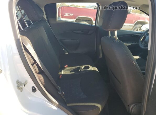 KL8CD6SA3LC450537 2020 CHEVROLET SPARK White Rear seats view