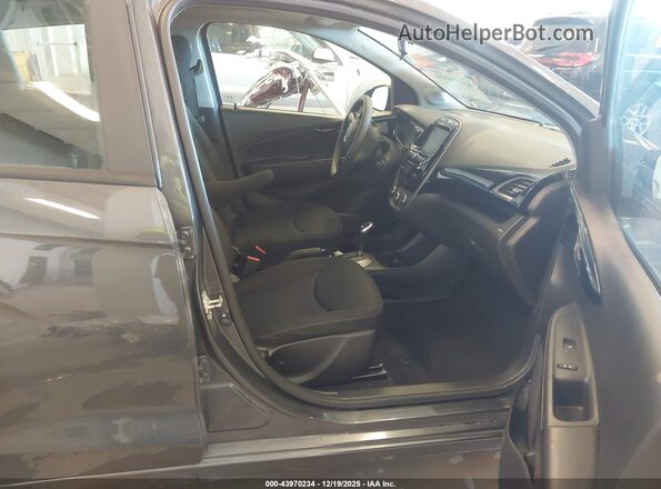 KL8CD6SA3NC018145 2022 CHEVROLET SPARK Gray Front interior view