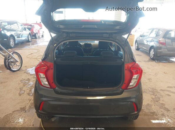 KL8CD6SA3NC018145 2022 CHEVROLET SPARK Gray 