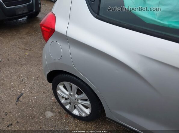 KL8CD6SA9HC794543 2017 CHEVROLET SPARK Silver Vista frontal