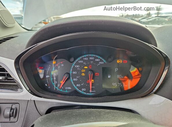 KL8CD6SA9JC434372 2018 CHEVROLET SPARK White 