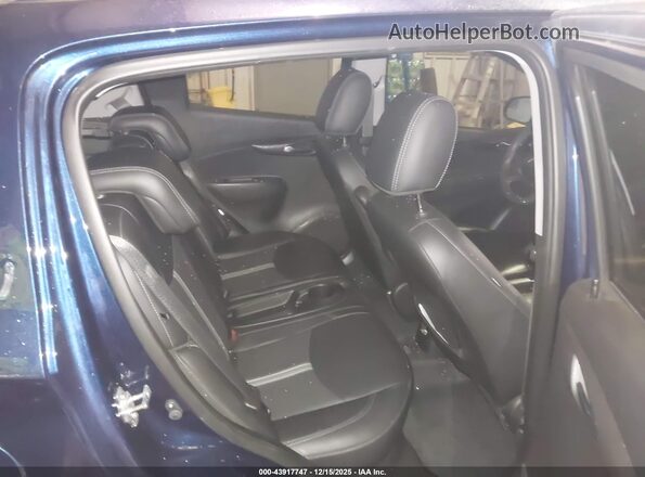 KL8CF6SA3NC022805 2022 CHEVROLET SPARK Blue Вид наклейки з VIN-кодом