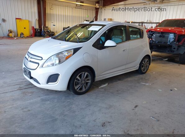 KL8CK6S02GC624889 2016 CHEVROLET SPARK White Front left