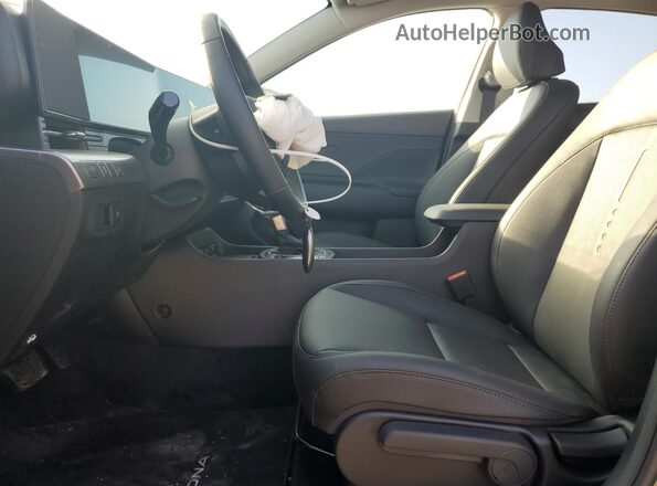 KM8HCCAB3SU225516 2025 HYUNDAI KONA Black წინა სალონის ხედი