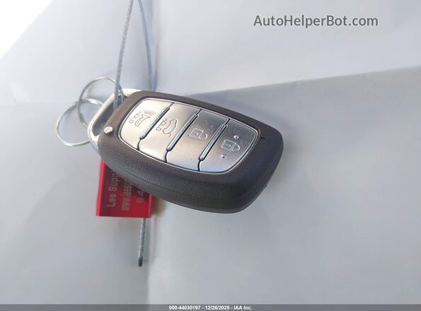 KM8J33AL8MU372718 2021 HYUNDAI TUCSON Белый 