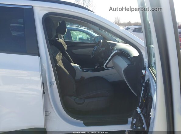 KM8JB3AE9NU032581 2022 HYUNDAI TUCSON White Widok wnętrza z przodu