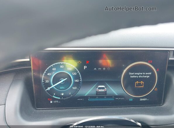 KM8JFCA18NU077481 2022 HYUNDAI TUCSON HYBRID White Հետևի նստատեղերի տեսք
