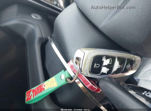 KM8JFCA18NU077481 2022 HYUNDAI TUCSON HYBRID White Առջևի վահանակի տեսք
