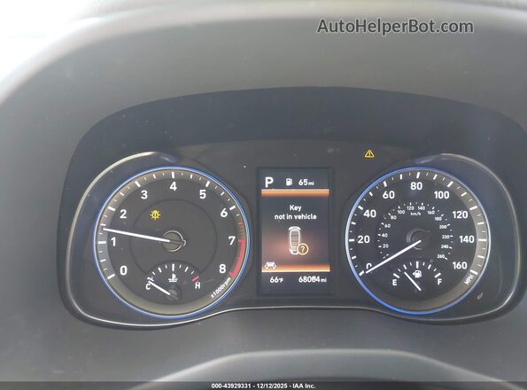 KM8K22AAXMU739733 2021 HYUNDAI KONA White 
