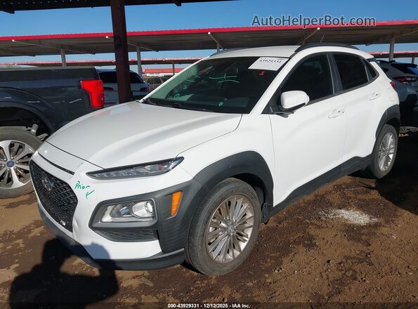 KM8K22AAXMU739733 2021 HYUNDAI KONA White 