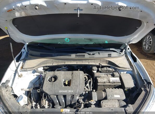 KM8K22AAXMU739733 2021 HYUNDAI KONA White 