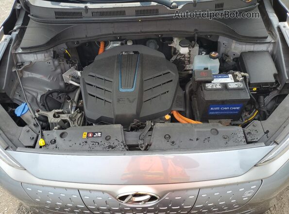 KM8K23AG9MU123726 2021 HYUNDAI KONA Gray Widok komory silnika
