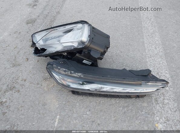 KM8K2CAAXMU733890 2021 HYUNDAI KONA Black Սարքավորումների վահանակի տեսք
