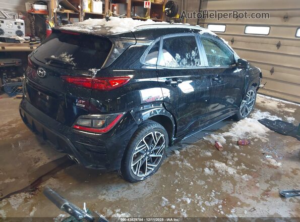 KM8K3CA35NU856531 2022 HYUNDAI KONA Black უკანა მარჯვენა