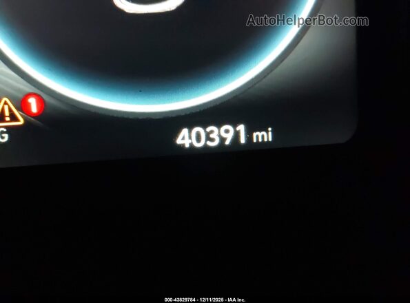 KM8K3CA35NU856531 2022 HYUNDAI KONA Black 