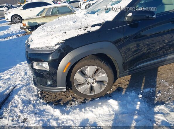 KM8K53AG1MU100268 2021 HYUNDAI KONA ELECTRIC Black Widok z przodu