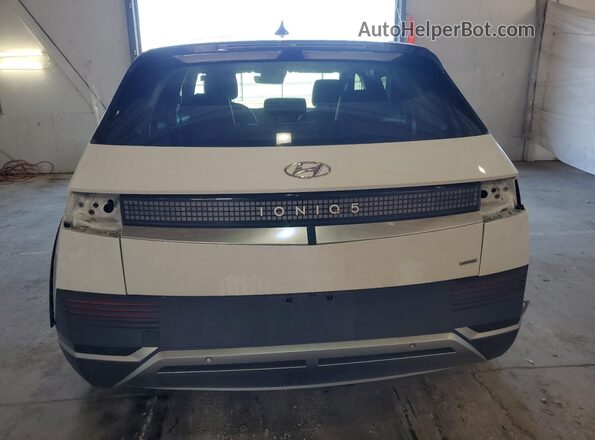 KM8KNDAF3NU083004 2022 HYUNDAI IONIQ White Widok z tyłu