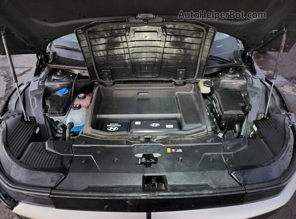 KM8KNDDF2RU255654 2024 HYUNDAI IONIQ Gray Widok komory silnika