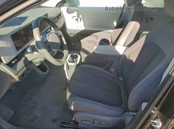KM8KNDDF3RU288744 2024 HYUNDAI IONIQ Black Widok wnętrza z przodu