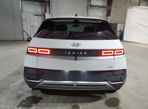 KM8KNDDF6RU282405 2024 HYUNDAI IONIQ White Vista trasera