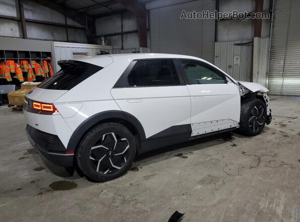 KM8KNDDF6RU282405 2024 HYUNDAI IONIQ White Trasero derecho