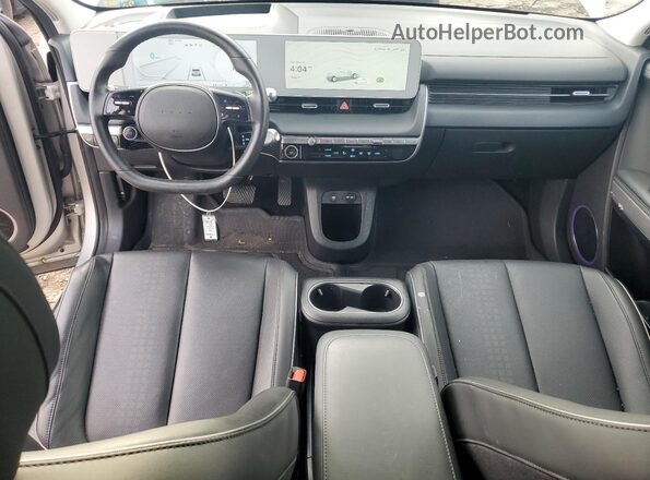 KM8KRDDF6RU249019 2024 HYUNDAI IONIQ Silver Widok deski rozdzielczej