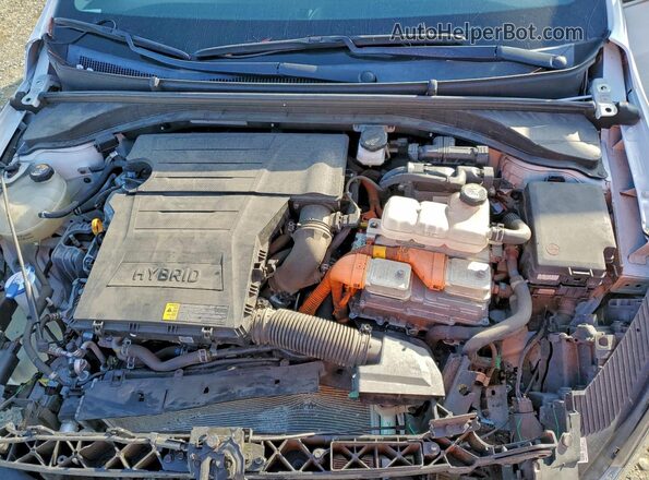 KMHC05LC9MU261069 2021 HYUNDAI IONIQ White უკანა სალონის ხედი