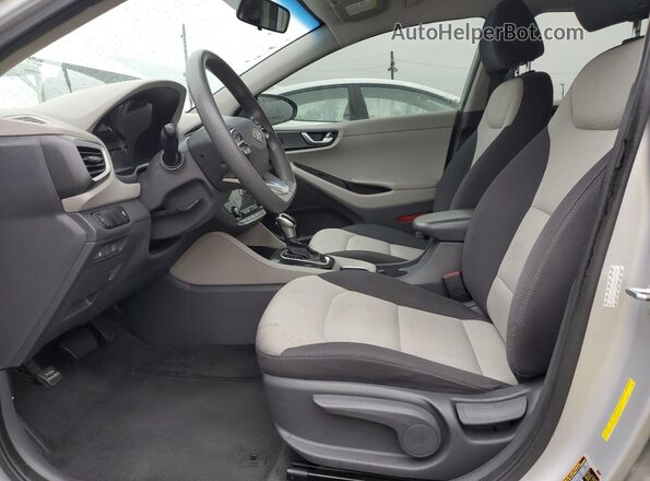 KMHC65LC1HU043504 2017 HYUNDAI IONIQ Silver 