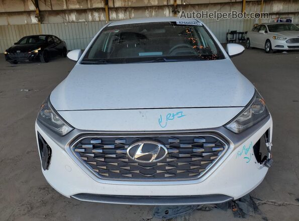 KMHC65LC1NU275189 2022 HYUNDAI IONIQ White Вид спереду