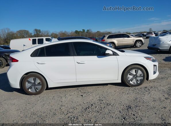 KMHC65LC2NU284967 2022 HYUNDAI IONIQ HYBRID White Սալոնի հետևի տեսք