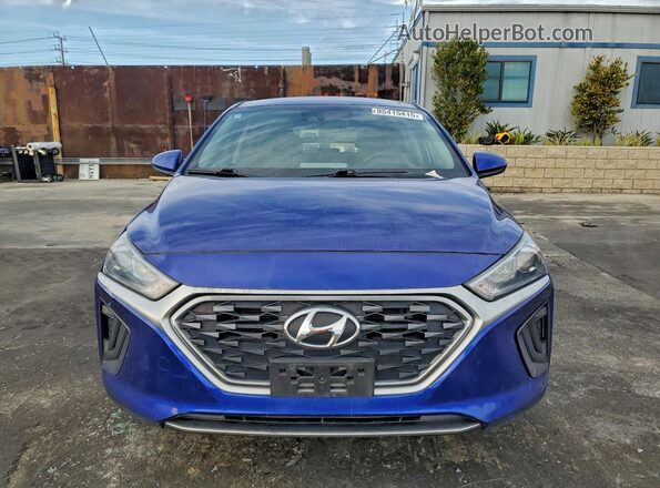 KMHC65LC3LU215802 2020 HYUNDAI IONIQ Синий Вид спереди