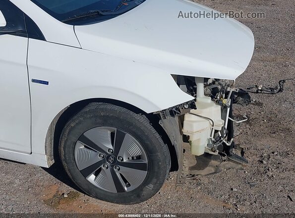 KMHC65LC4JU103863 2018 HYUNDAI IONIQ HYBRID White 