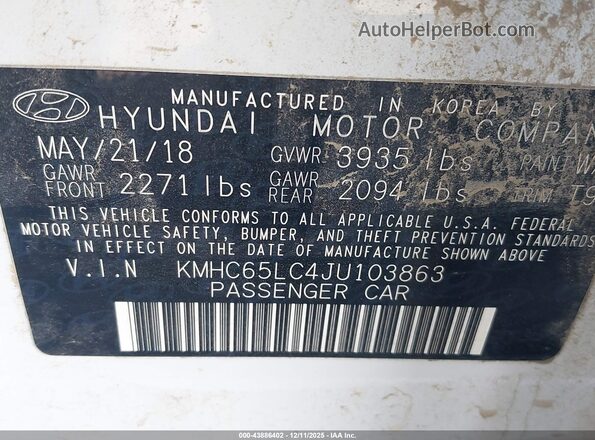 KMHC65LC4JU103863 2018 HYUNDAI IONIQ HYBRID White Widok komory silnika