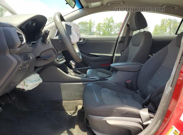 KMHC65LC4KU178595 2019 HYUNDAI IONIQ Бордовый Вид салона спереди