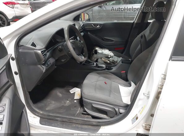 KMHC65LC5NU284834 2022 HYUNDAI IONIQ HYBRID White Սալոնի դիմացի տեսք