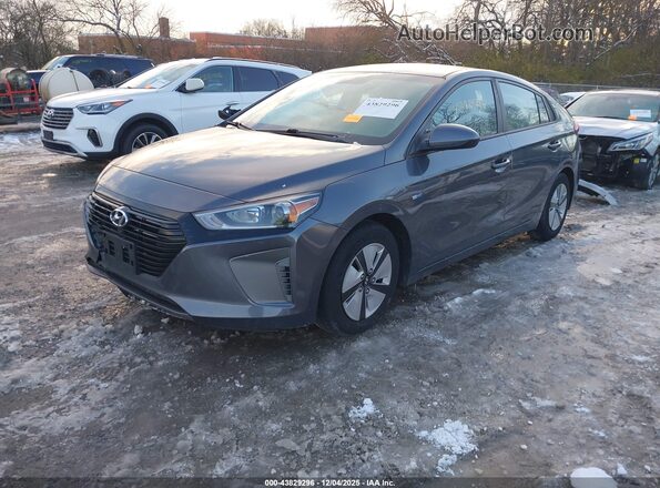 KMHC65LC6HU056023 2017 HYUNDAI IONIQ HYBRID Gray Front left