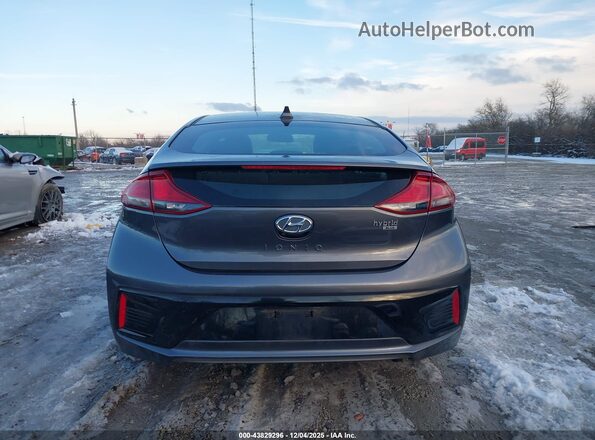KMHC65LC6HU056023 2017 HYUNDAI IONIQ HYBRID Gray 