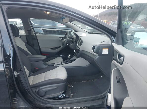 KMHC65LC9HU047137 2017 HYUNDAI IONIQ HYBRID Black Vista interior delantera