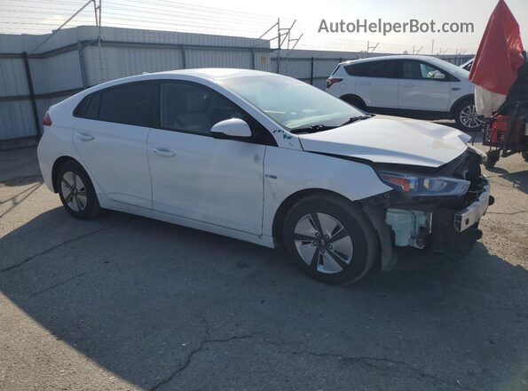 KMHC65LCXLU223962 2020 HYUNDAI IONIQ Белый Передняя правая четверть