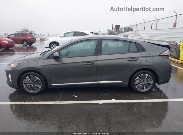 KMHC65LD9MU259359 2021 HYUNDAI IONIQ PLUG-IN HYBRID Black 