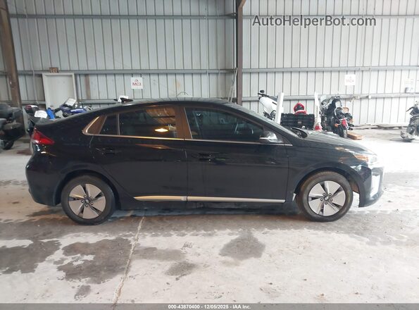 KMHC75LC6NU281440 2022 HYUNDAI IONIQ HYBRID Black უკანა სალონის ხედი