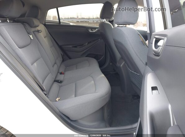 KMHC75LC7LU242403 2020 HYUNDAI IONIQ HYBRID White 
